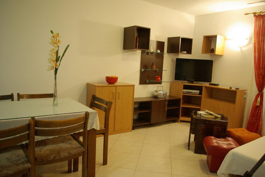 Apartment Varos Ζαντάρ Δωμάτιο φωτογραφία
